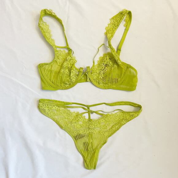 Lace Panty Lingerie Set - Picture 1 of 4